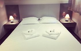 Appart Hotel Villa Serafina